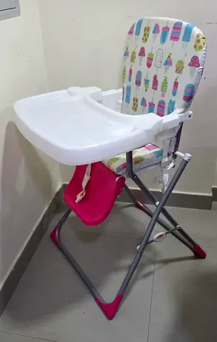 Pink & White Baby High Chair with Tray — Good Condition