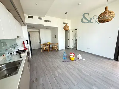 HOT RENTAL DEAL | SPACIOUS 1BR | VACANT NOW