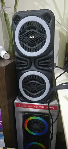 JVC Portable Bluetooth Speaker - Twin Drivers, Good Condition
