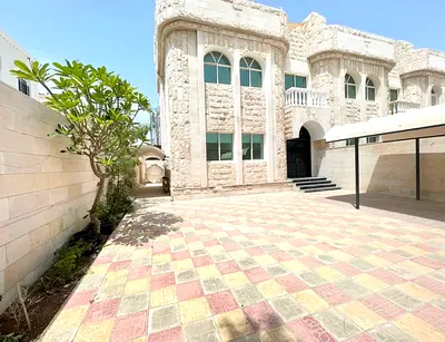 Private Vila | 5BHK Majlis | Spacious Front Yard | Near Mosque