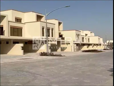 4BR Townhouse for Rent | Costa Brava | Multiple Op