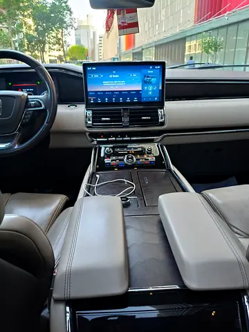 صورة مصغرة 12 لـ 2023 Lincoln NAVIGATOR
