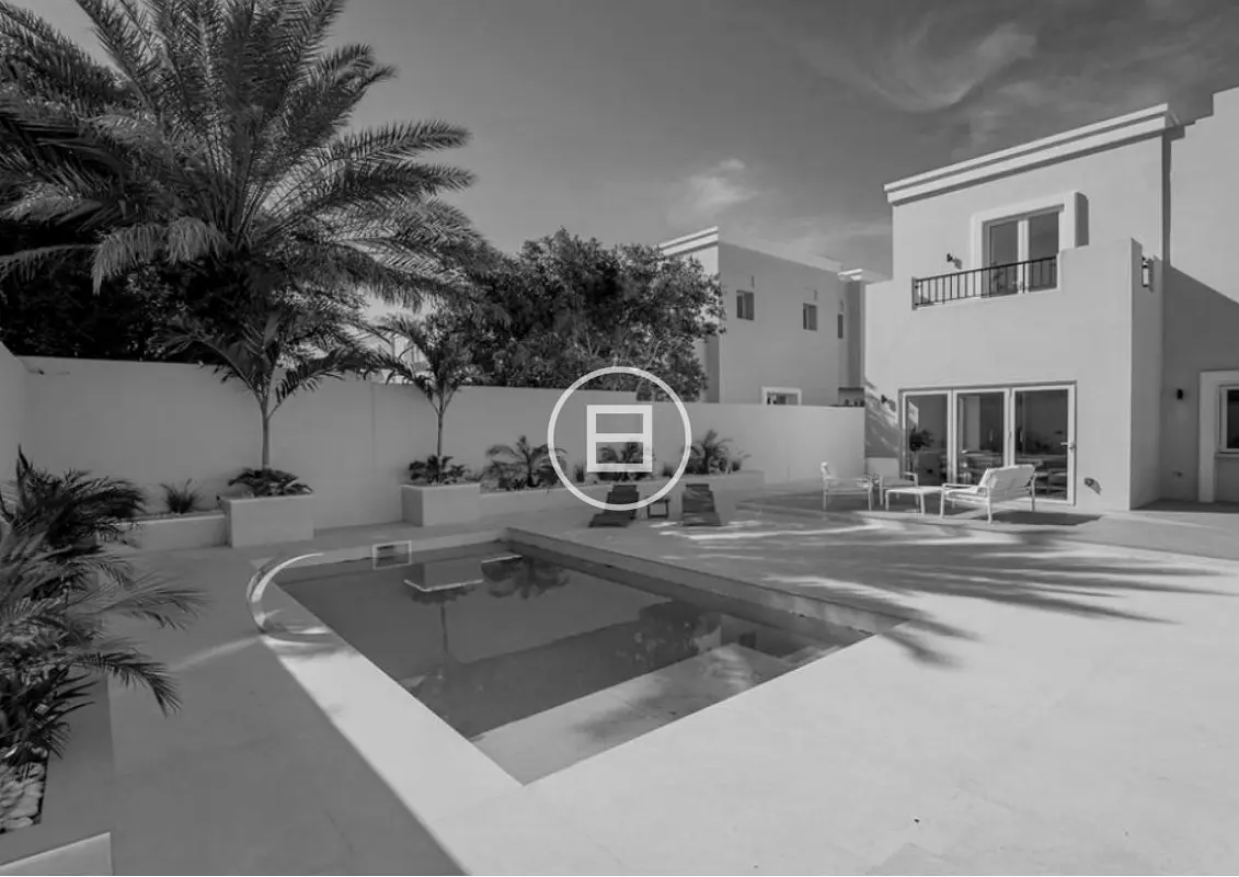 THE DEAL: Fully Renovated | Turnkey | 4 Bed+Maids