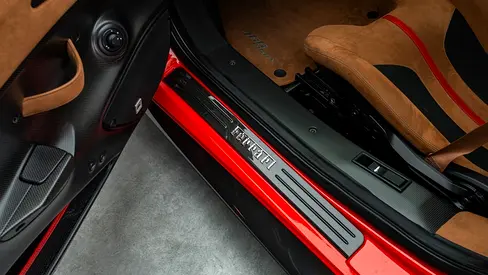 2019 Ferrari 488 PISTA photo 7