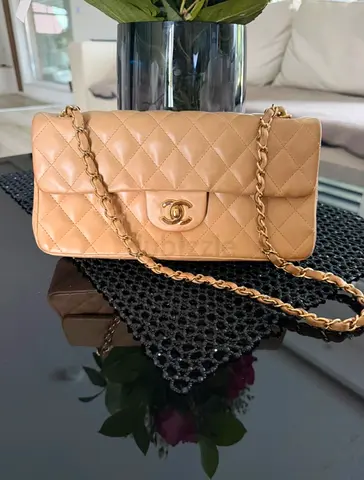 Chanel 2.55 Single Flap bag lambskin gold