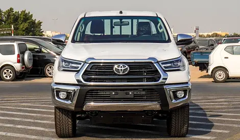 2026 Toyota Hilux Double Cab DLS GCC Specs