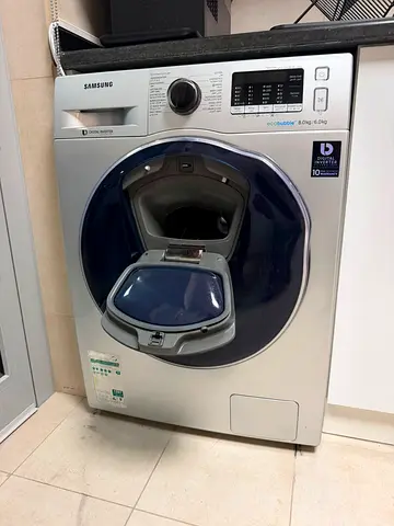 Samsung 8kg washer and 6kg dryer 2in1