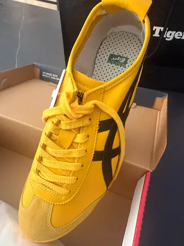 Onitsuka Tiger yellow sneakers, Mexico model , brand new in box