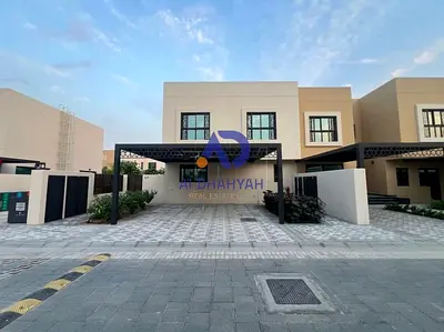 فرصة استثنائية للسكن والاستثمار | فيلا 3 غرف في قلب المدينة المستدامة بالشارقة بسعر مناسب جدا