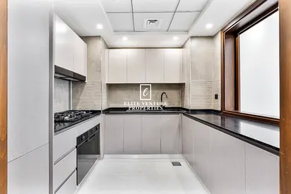 PRIME LOCATION | SPACIOUS | MODERN LAYOUT