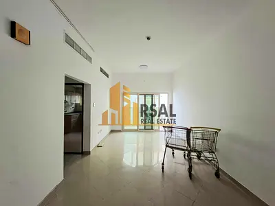 Low Price 2BHK With Balcony Only Family Bulding