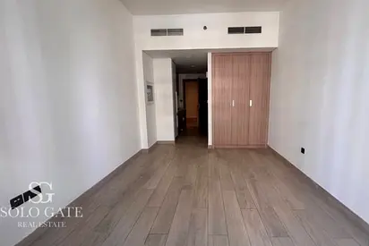 Prime Studio | Fitted Kitchen | 4 Cheques