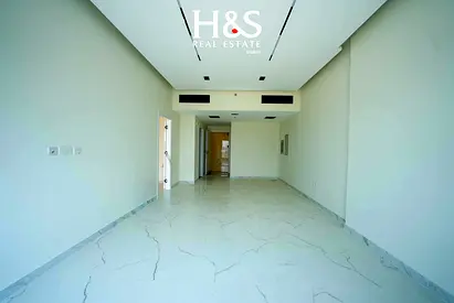 Brand New 1BR Apartment | Balcony | Nice Finishing