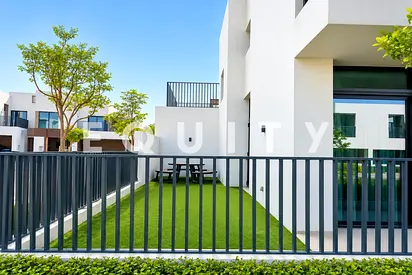 Close to Amenities | Modern Villa | Multiple Options