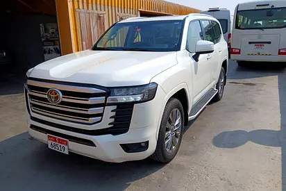 68915 Toyota Land Cruiser 2022 GXR GCC Specs
