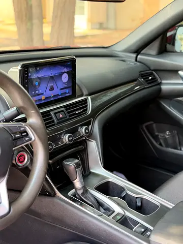 2020 Honda ACCORD — фото 9