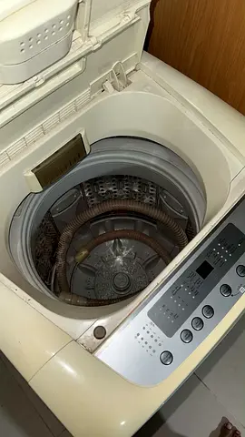 Top-load washing machine (used) - working condition with 5.5 Kg capacity