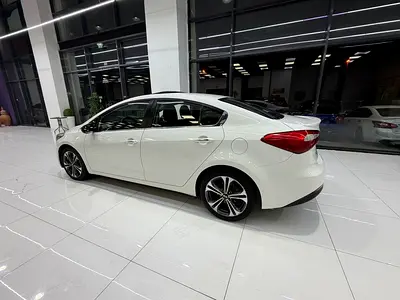 2015 KIA CERATO 照片 5