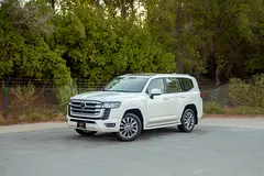2025 Toyota LAND CRUISER