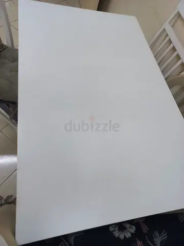 Dinning table