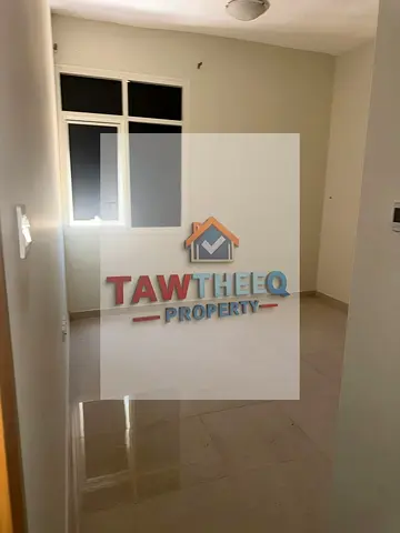 🏠 للإيجار السنوي – غرفتين وصالة | العامرة – عجمان
✨ أبراج الجلف تاور 🔹 غرفتين نوم
🔹 صالة واسعة
🔹 2 حمام
🔹 موقع مميز وقريب من الخدمات
💰 الإيجار: 38,000 درهم سنويًا
💳 4 دفعات
🔐 التأمين: شيك لا يُصرف
📞 ل
