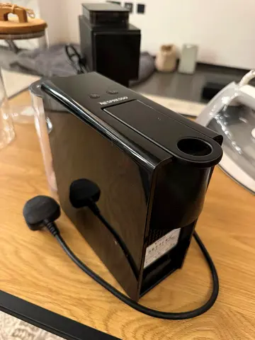 Nespresso Essenza Mini (model C30)