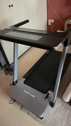 SKY LAND EM-1291 Foldable Treadmill