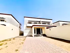 Huge offer 4 Badroom villa very big Appartment and garden price 125k