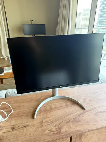 LG 27-inch LED Monitor in Perfect Condition with Stand
