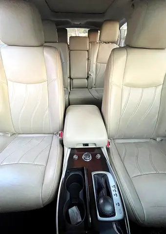2015 Infiniti QX60 — фото 9