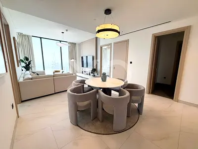 Fully Furnished | Upgraded 3-Bed | High Floor