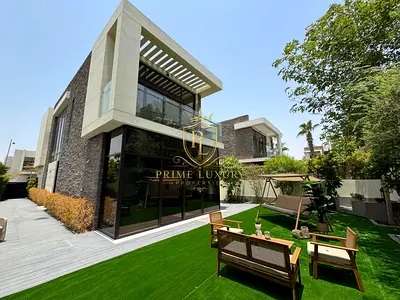 Furnished 5BR Villa-Modern Layout-Luxury Living
