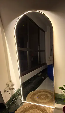 Mirror and Mat