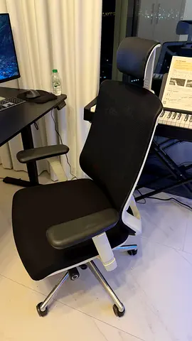 Ergonomic Office Chair with Headrest - Good Condition
