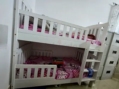 White Wooden Bunk Bed for Kids - Good Condition suteble for kids