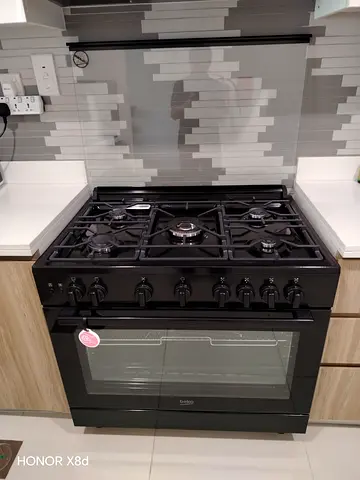 Beko 5-burner Gas Range with Oven - Black