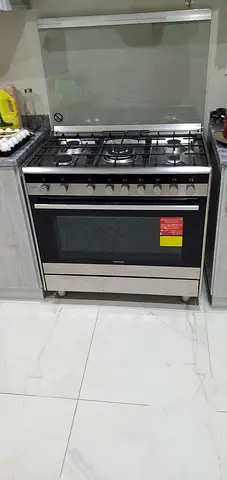 Siemens 5 burner gas cooker 90 by 60