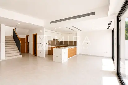 Open Layout | Spacious | Unfurnished