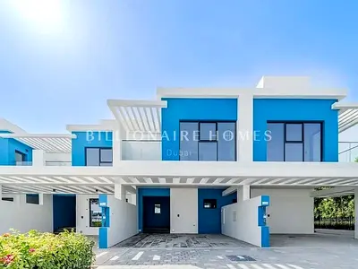 Brand new | single row | prime location