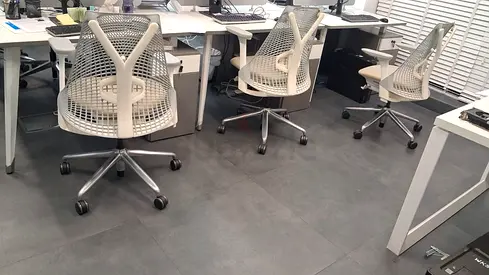 Selling Herman Miller Sayl Chair Fully Adjustable Back Support