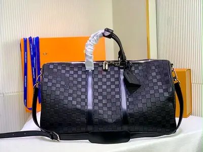 Lv Duffel