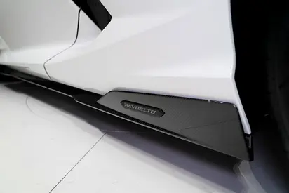 2024 Lamborghini REVUELTO 缩略图 16