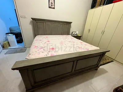 Solid Wood King Size Bed with Headboard and Footboard - Grey Finish