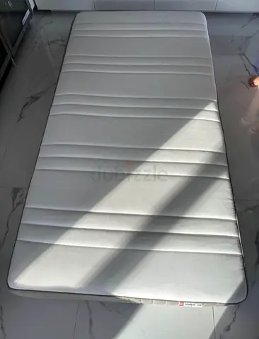 IKEA singel size bed 2 storage drawers underneath is available excellent condition