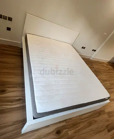 Ikea Queen size 160×200 bed with mattress available in perfect condition