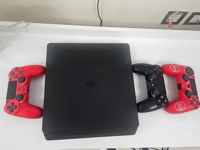 Sony PS4 Slim 1TB + 3 Controllers + 10 Games (Great Condition)