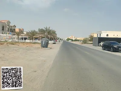 100 متر تبعد عن كورنيش عجمان/تملك حر لجميع الجنسيات/موقع مميز