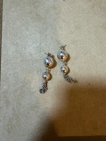 Follie follie silver earrings