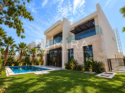 Fully landscaped | Phase 3 | Burj Khalifa view