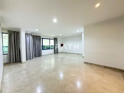 CHILLER & WATER FREE || SIMPLEX 3BHK WITH BACONY || CLOSE TO METRO